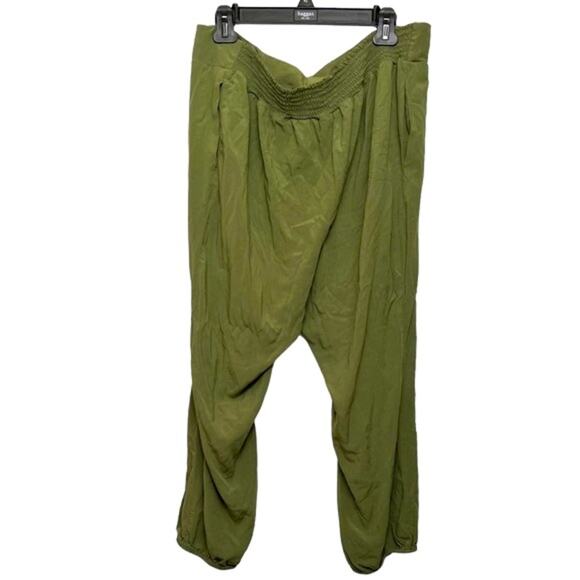 The Nines by Hatch Green Smocked Waist Loose Maternity Joggers Pants XL - Picture 3 of 6